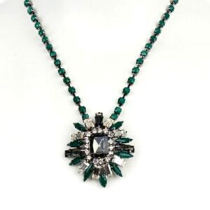 T & J DESIGNS Necklace 18k Gold Plated Jade Green Smoke Crystal Brooch N…